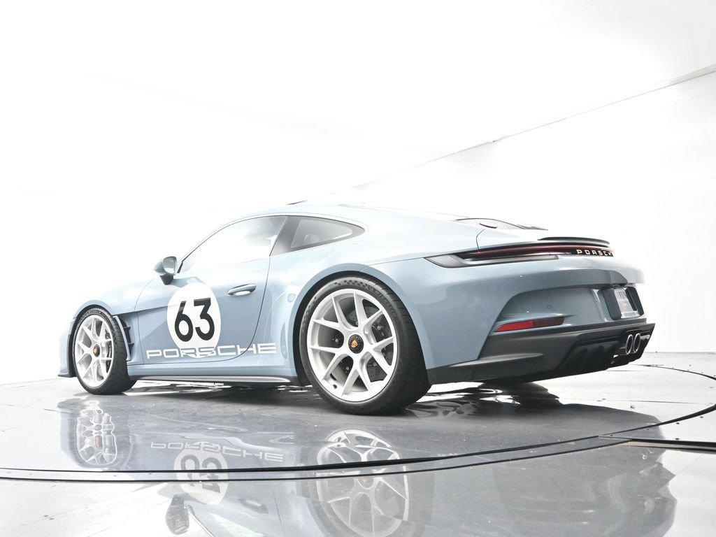 Certified 2024 Porsche 911 GT3 RS RWD image 49