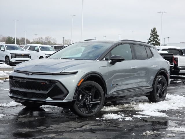 New 2026 Chevrolet Equinox EV RS image 2