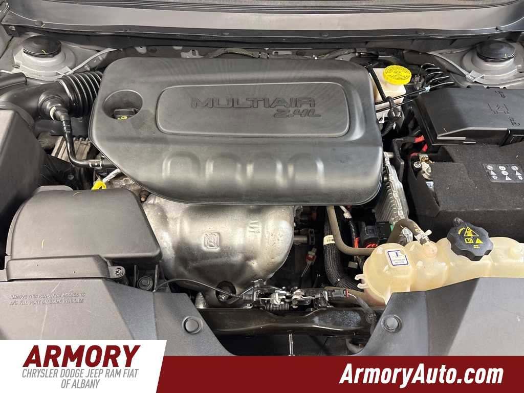 Used 2020 Jeep Cherokee Latitude Plus w/ Cold Weather Group image 39