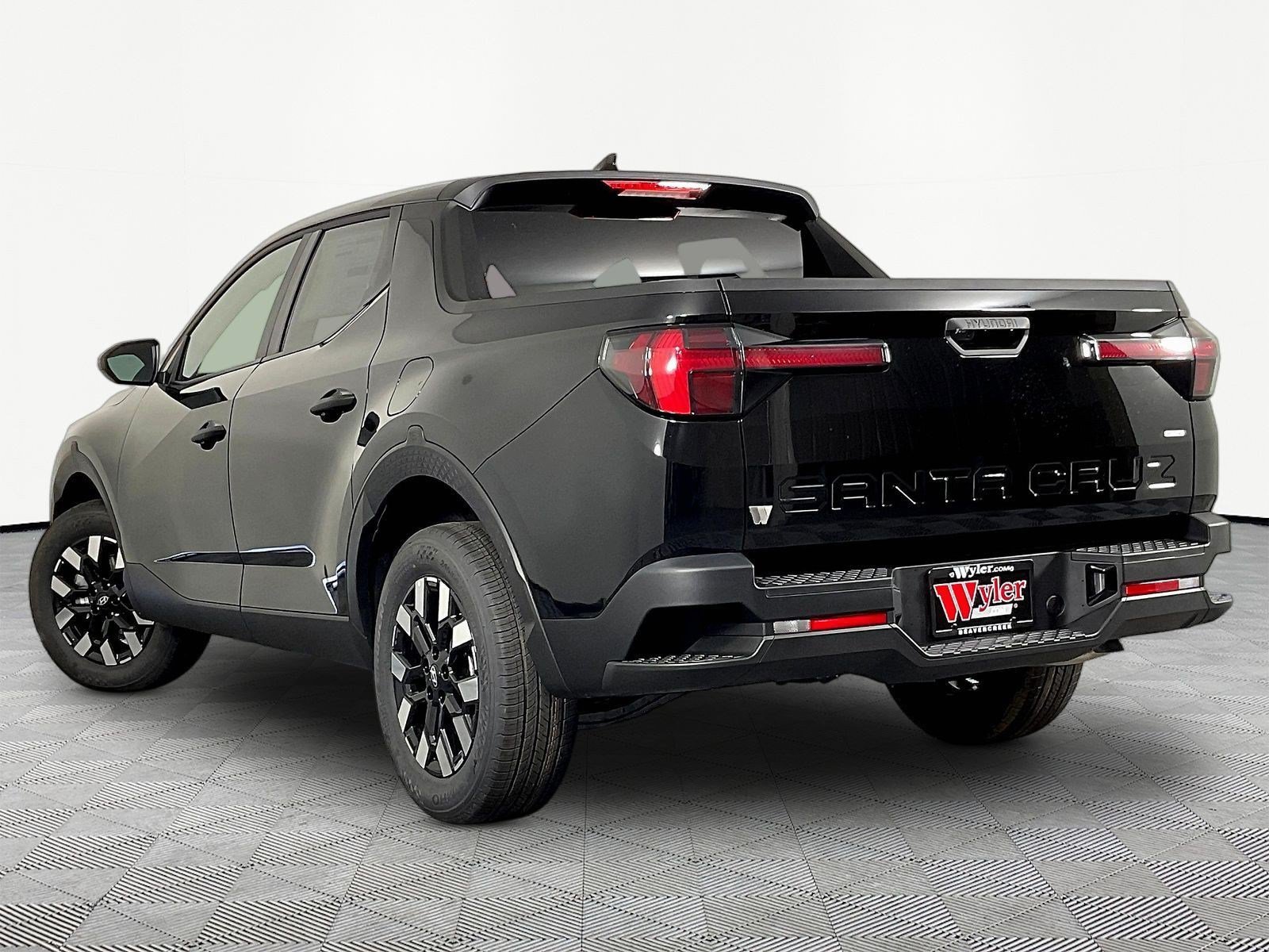 New 2027 Hyundai Santa Cruz SE AWD/4WD image 4