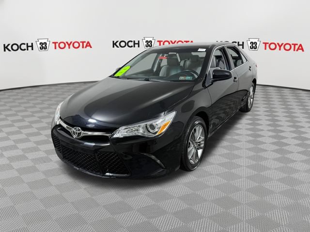 Used 2016 Toyota Camry SE FWD image 3