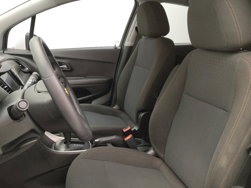 Used 2020 Chevrolet Trax LS w/ Tint and Cruise Package image 17