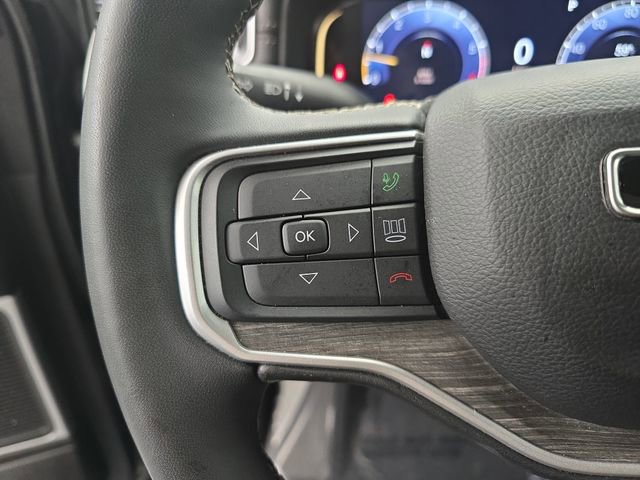 Used 2024 Jeep Wagoneer L Series II w/ Flexible Seating Group image 38