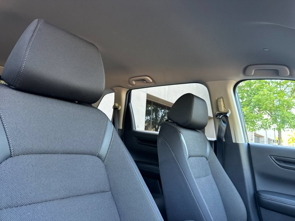 Used 2025 Honda CR-V LX image 20