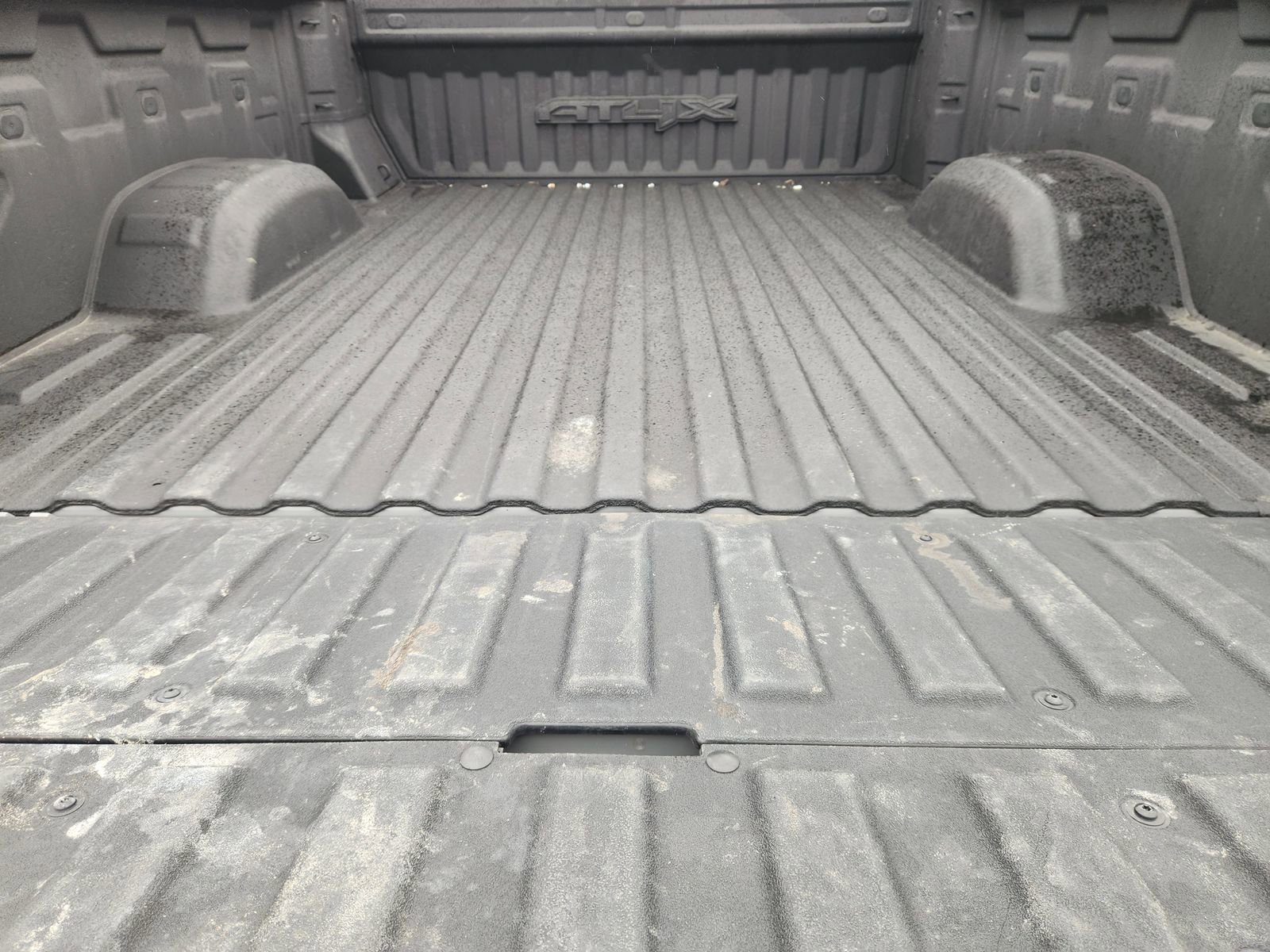 Used 2024 GMC Sierra 2500 AT4X image 32