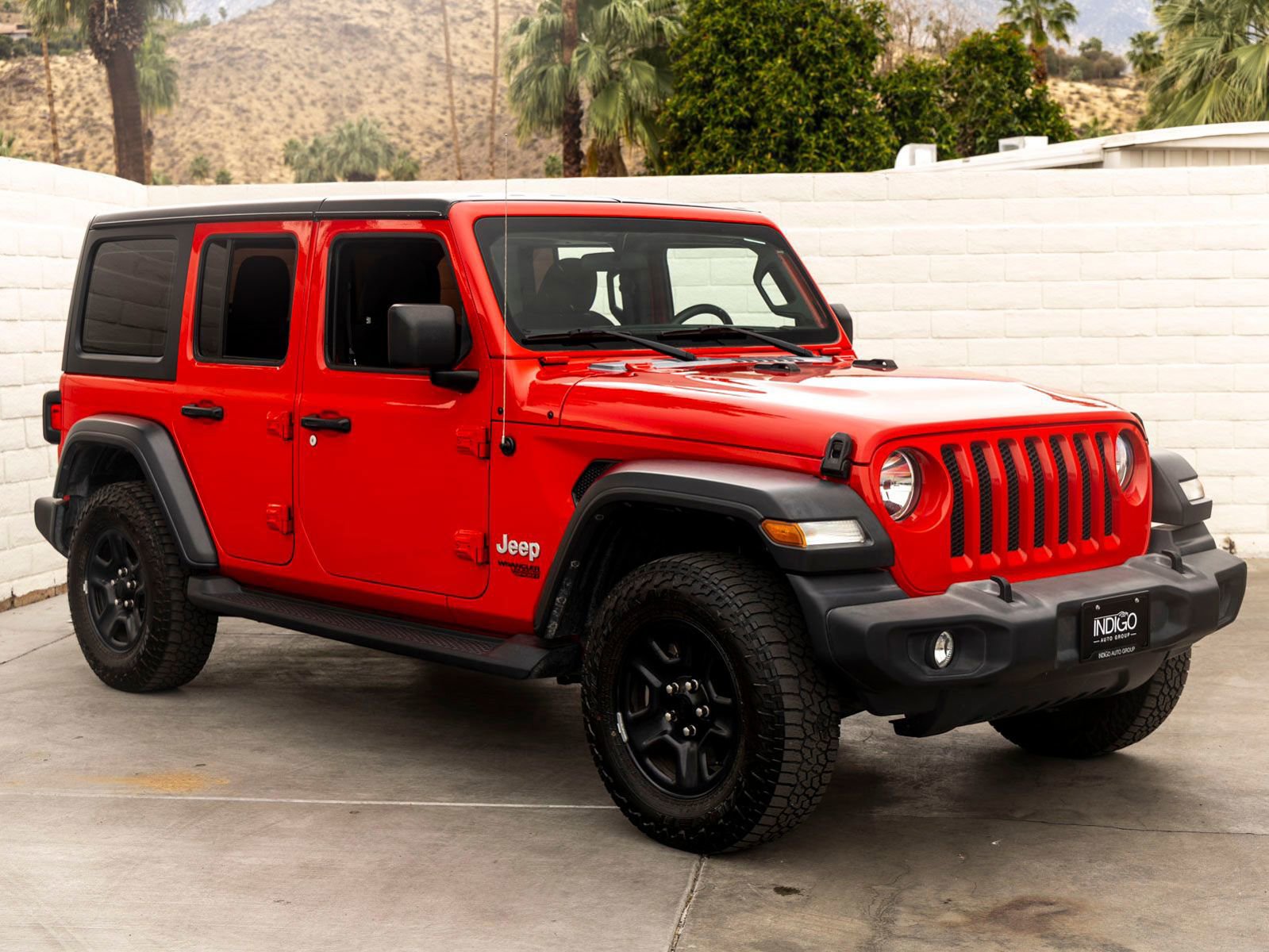 Used 2019 Jeep Wrangler Unlimited Sport image 2