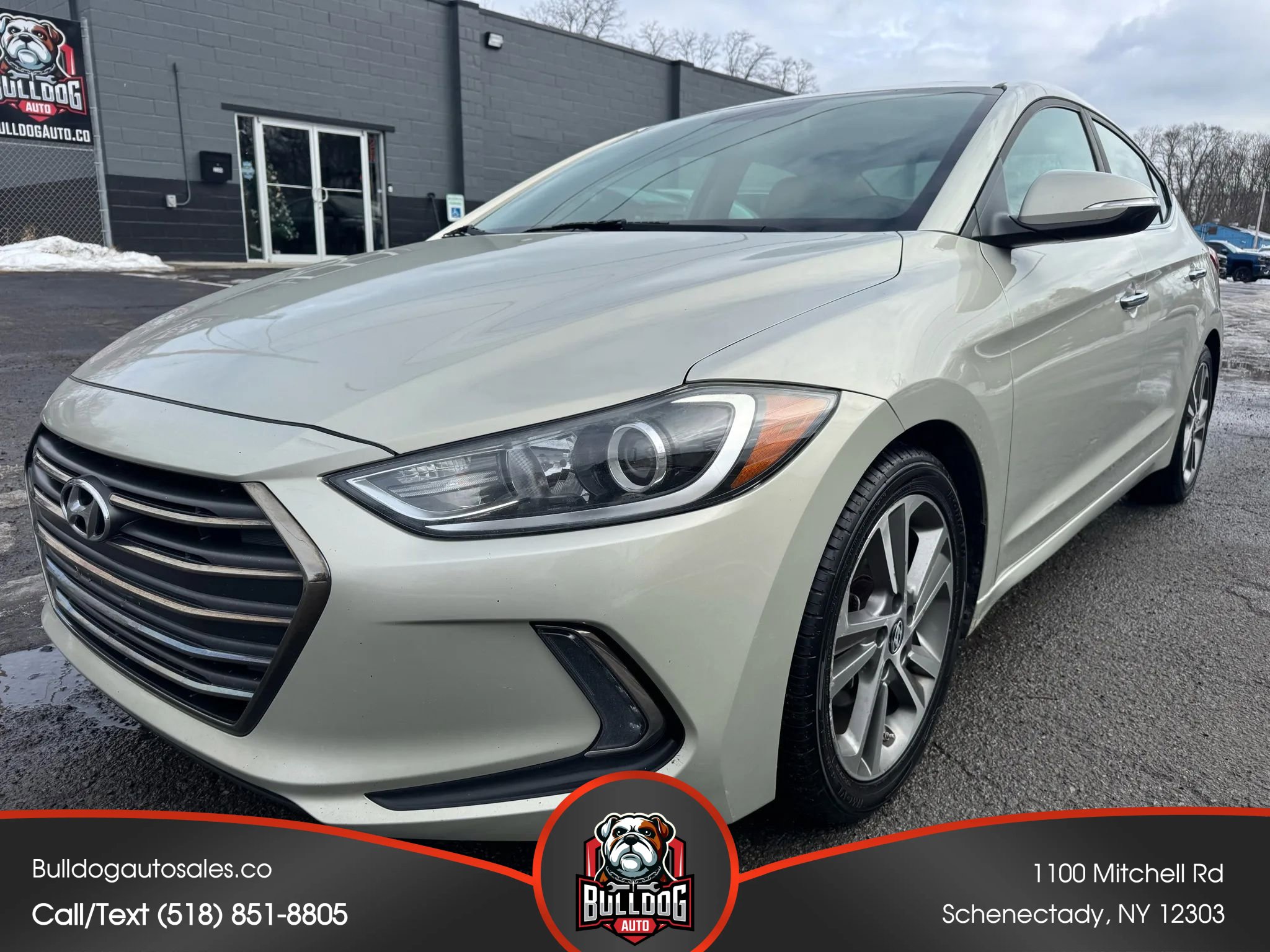 Used 2017 Hyundai Elantra Limited w/ Limited Tech Package 04