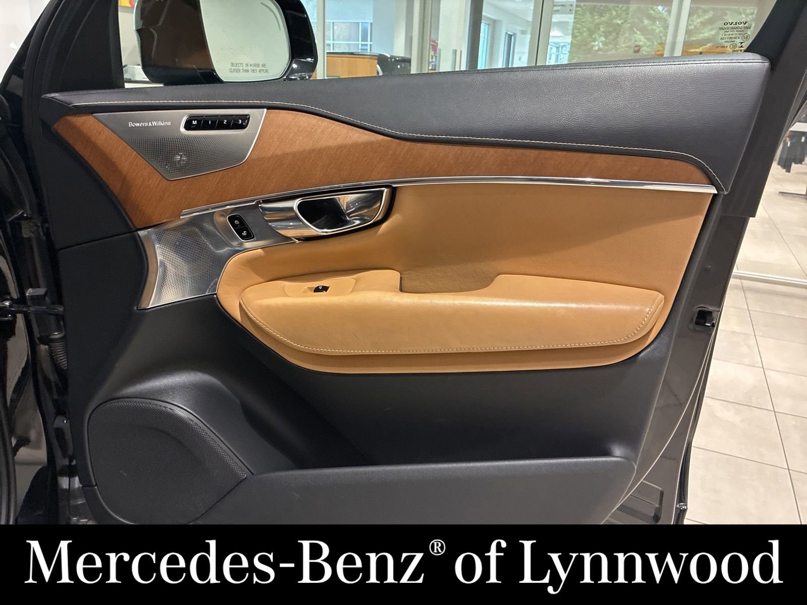 Used 2018 Volvo XC90 T8 Inscription w/ Luxury Package AWD/4WD image 17