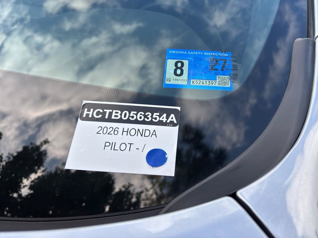Certified 2026 Honda Pilot Black Edition image 39