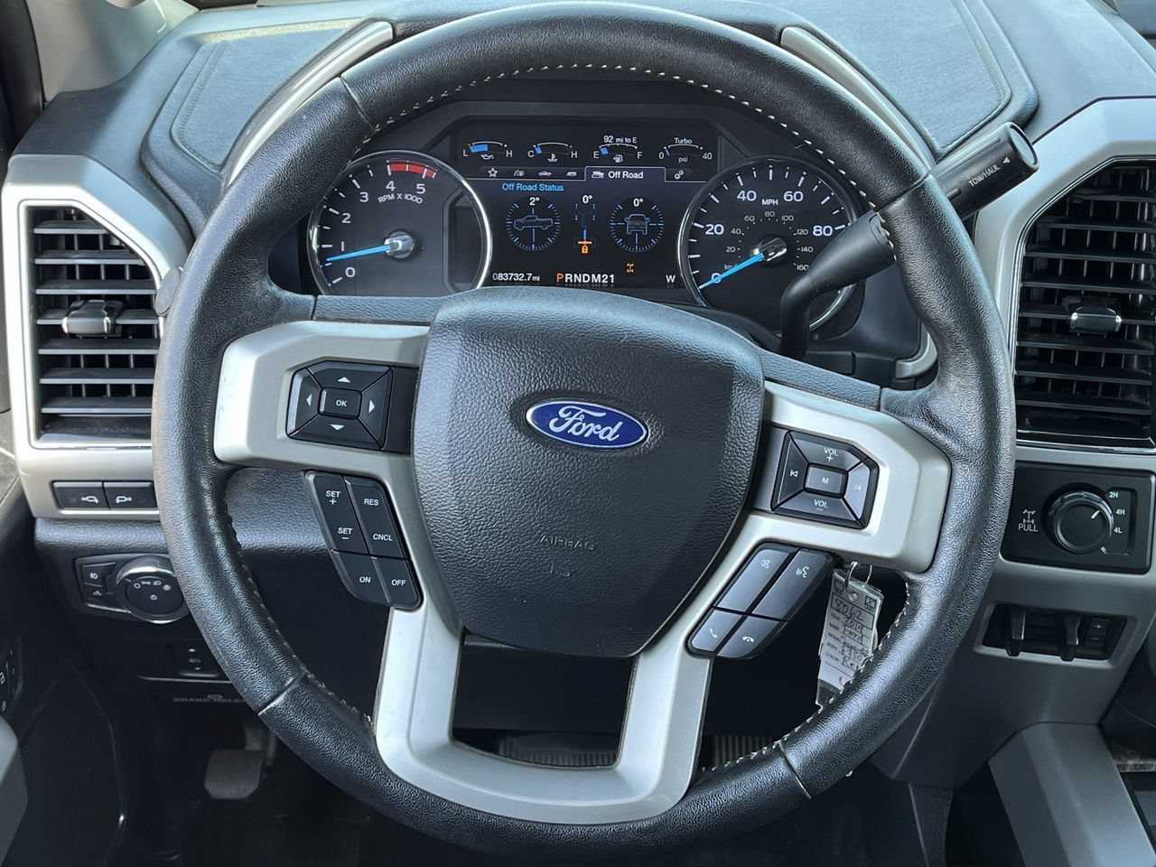 Used 2019 Ford F250 Lariat w/ Lariat Value Package AWD/4WD image 11