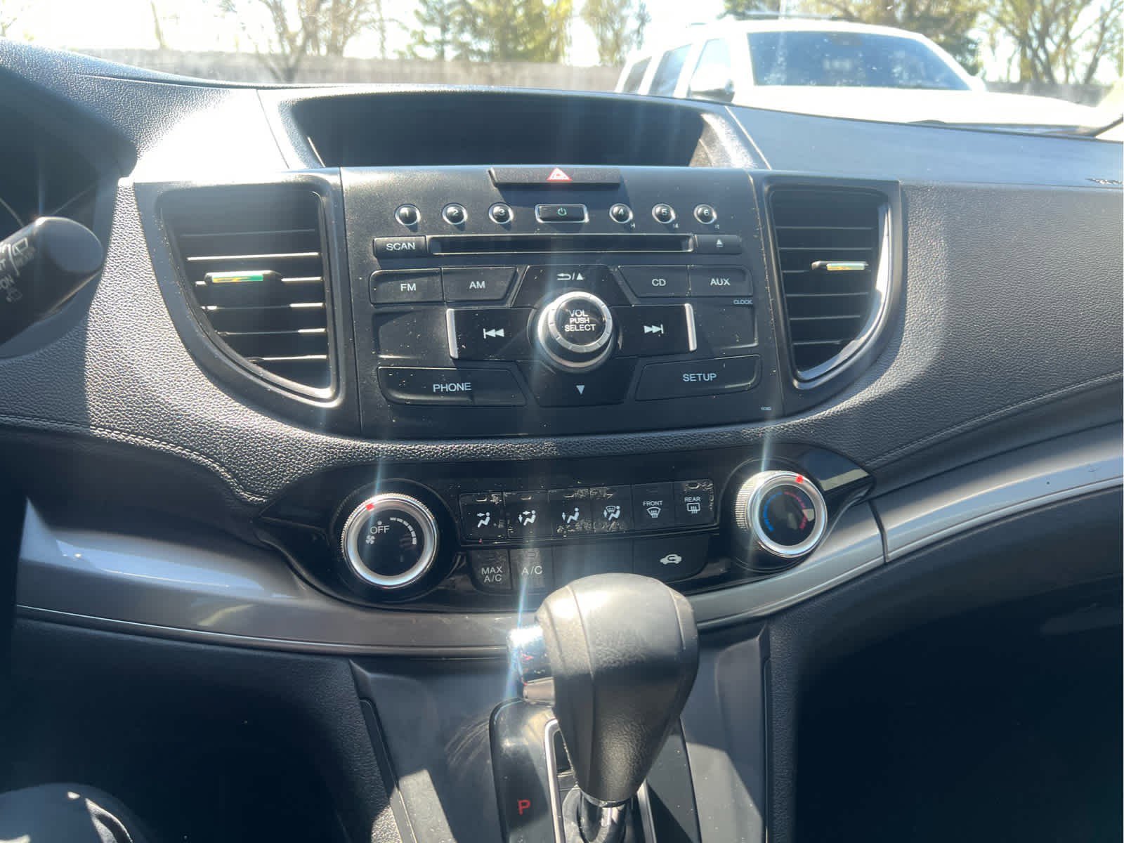 Used 2015 Honda CR-V LX image 8