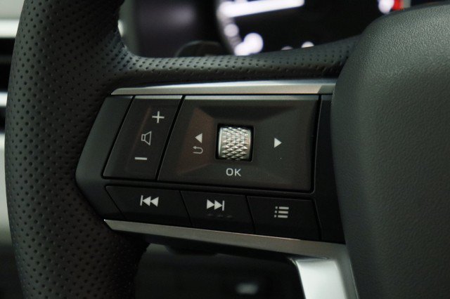 New 2026 Mitsubishi Outlander SE FWD image 9