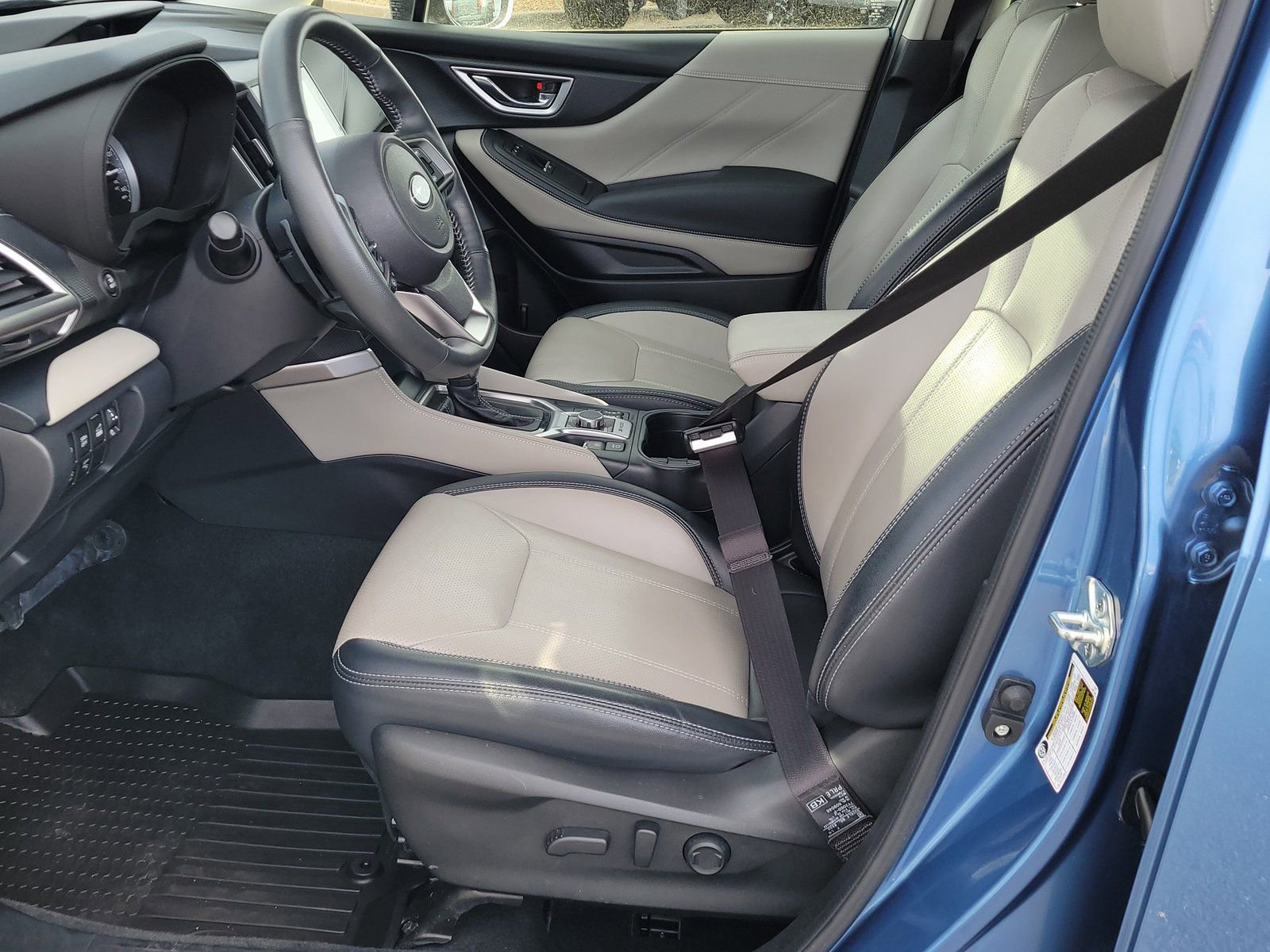 Used 2022 Subaru Forester Limited w/ Popular Package #2 image 6