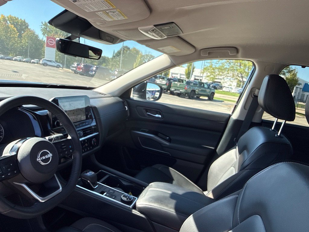 Certified 2023 Nissan Pathfinder SL AWD/4WD image 20