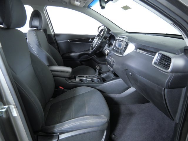 Used 2016 Kia Sorento AWD w/ LX Convenience Package image 12