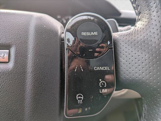 Used 2018 Land Rover Range Rover Velar S image 13