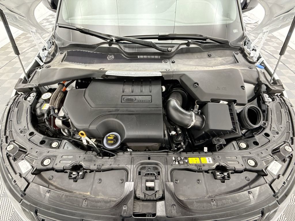 Used 2025 Land Rover Range Rover Evoque S image 28