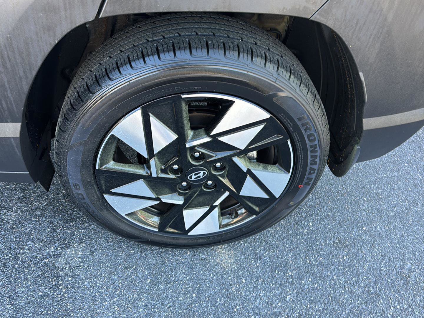 Used 2024 Hyundai Kona SEL w/ Convenience Package image 31