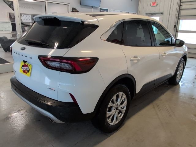 Certified 2024 Ford Escape Active image 5