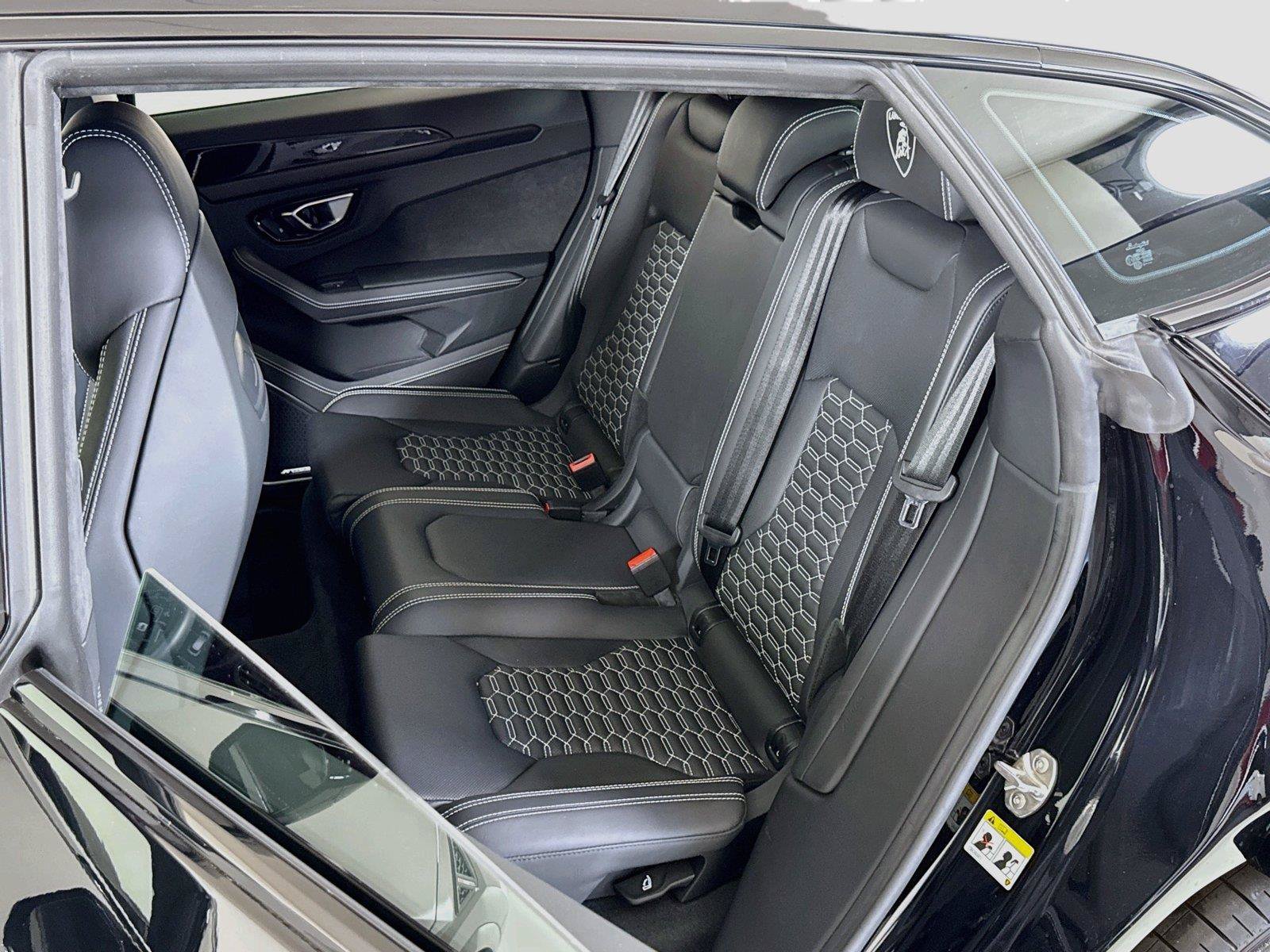 Used 2023 Lamborghini Urus S AWD/4WD image 25