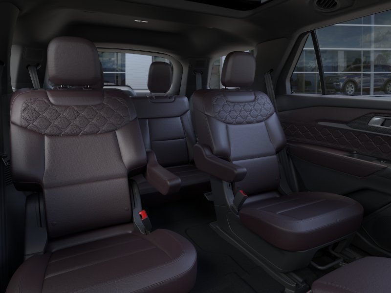 New 2026 Ford Explorer Platinum w/ LUX Leather Package AWD/4WD image 12