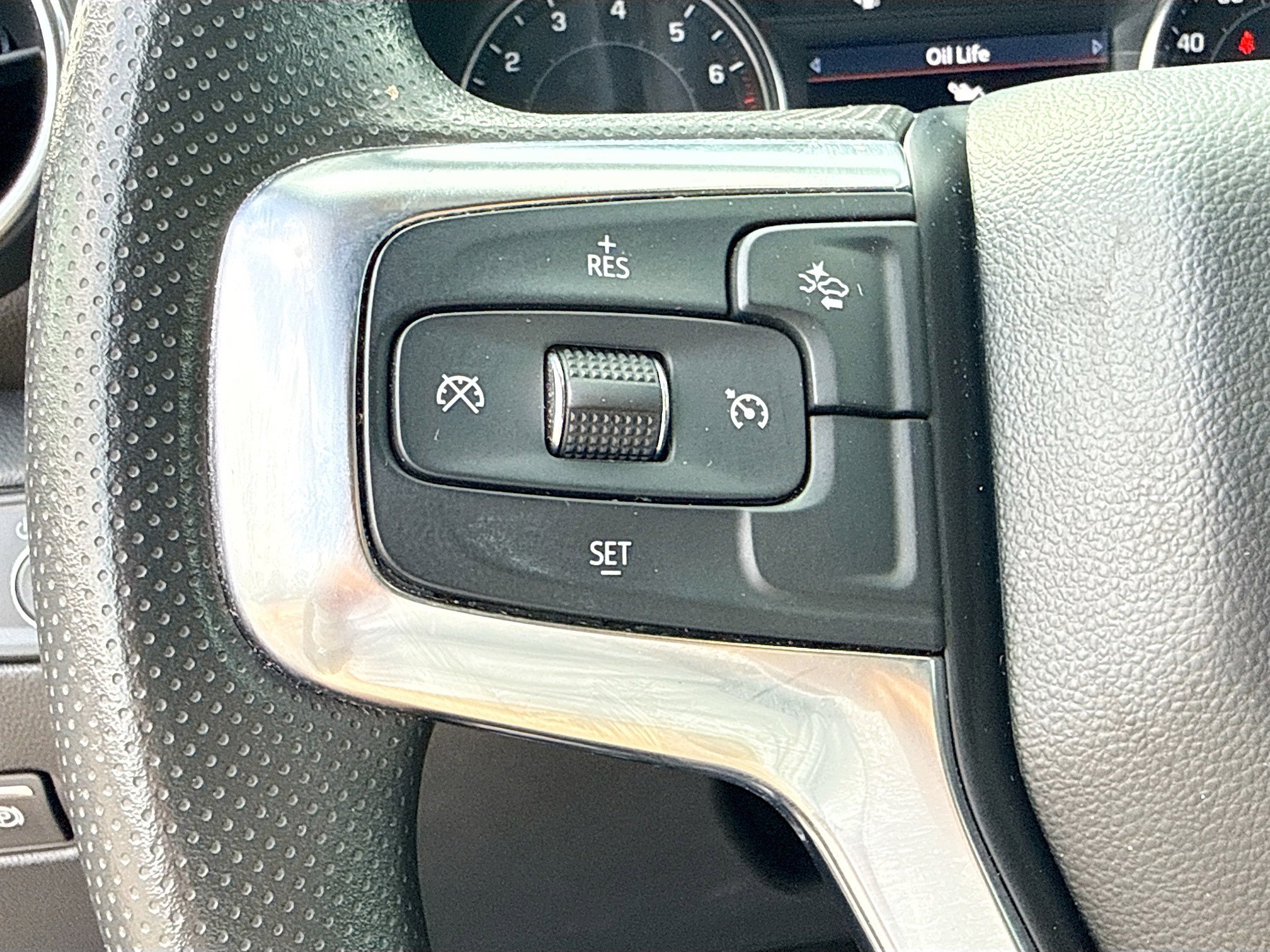Used 2025 Chevrolet Blazer LT AWD/4WD image 36