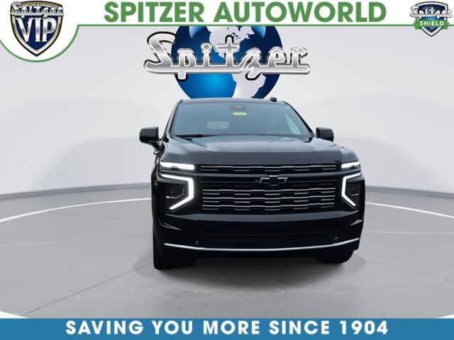 Used 2025 Chevrolet Tahoe High Country AWD/4WD image 3