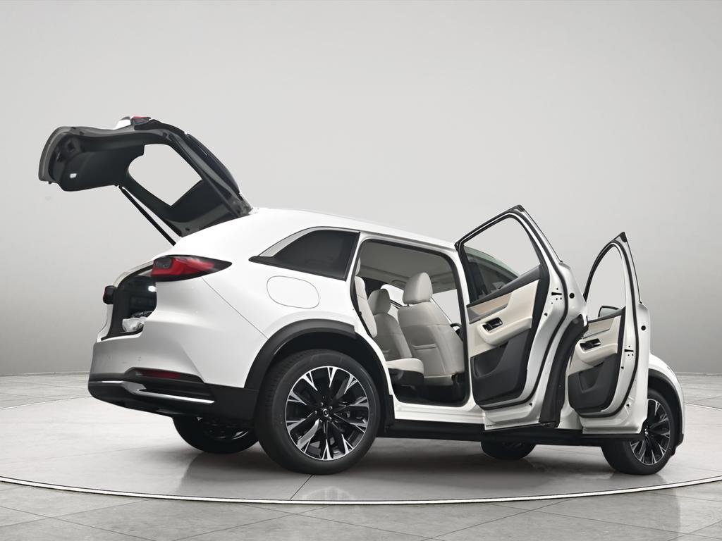 New 2026 MAZDA CX-90 Plug-In Hybrid w/ Premium Plus image 33