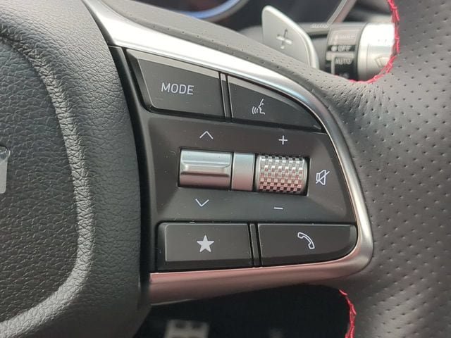 Used 2025 Genesis G70 2.5T w/ Sport Prestige Package RWD image 25