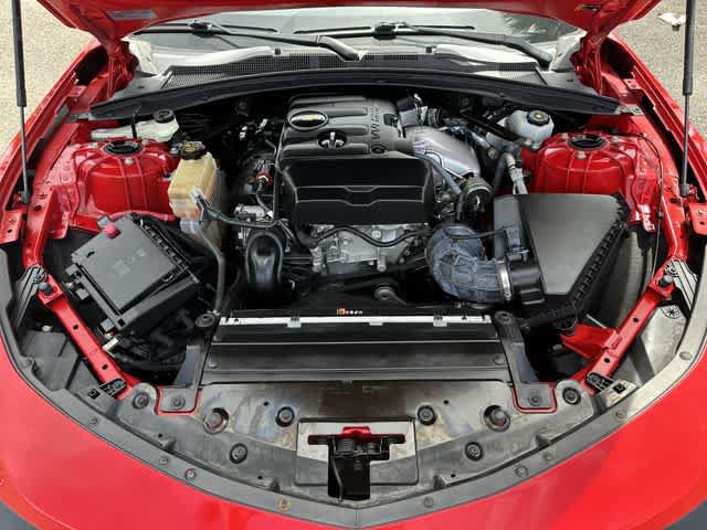 Used 2022 Chevrolet Camaro LT RWD image 21