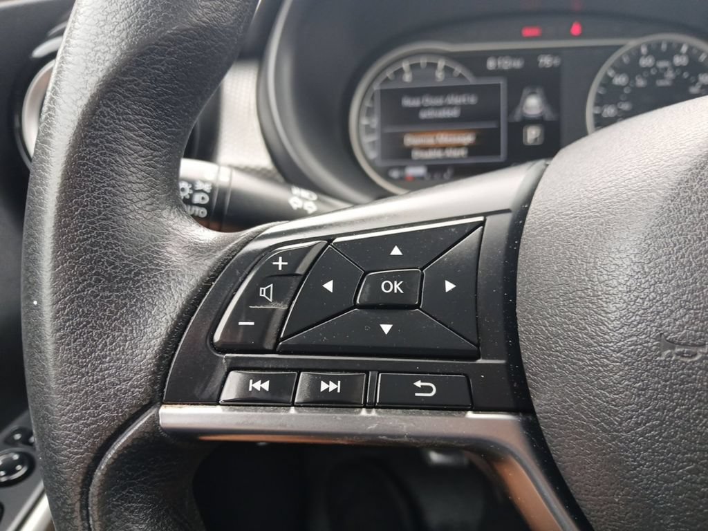 Used 2020 Nissan Kicks SV FWD image 17