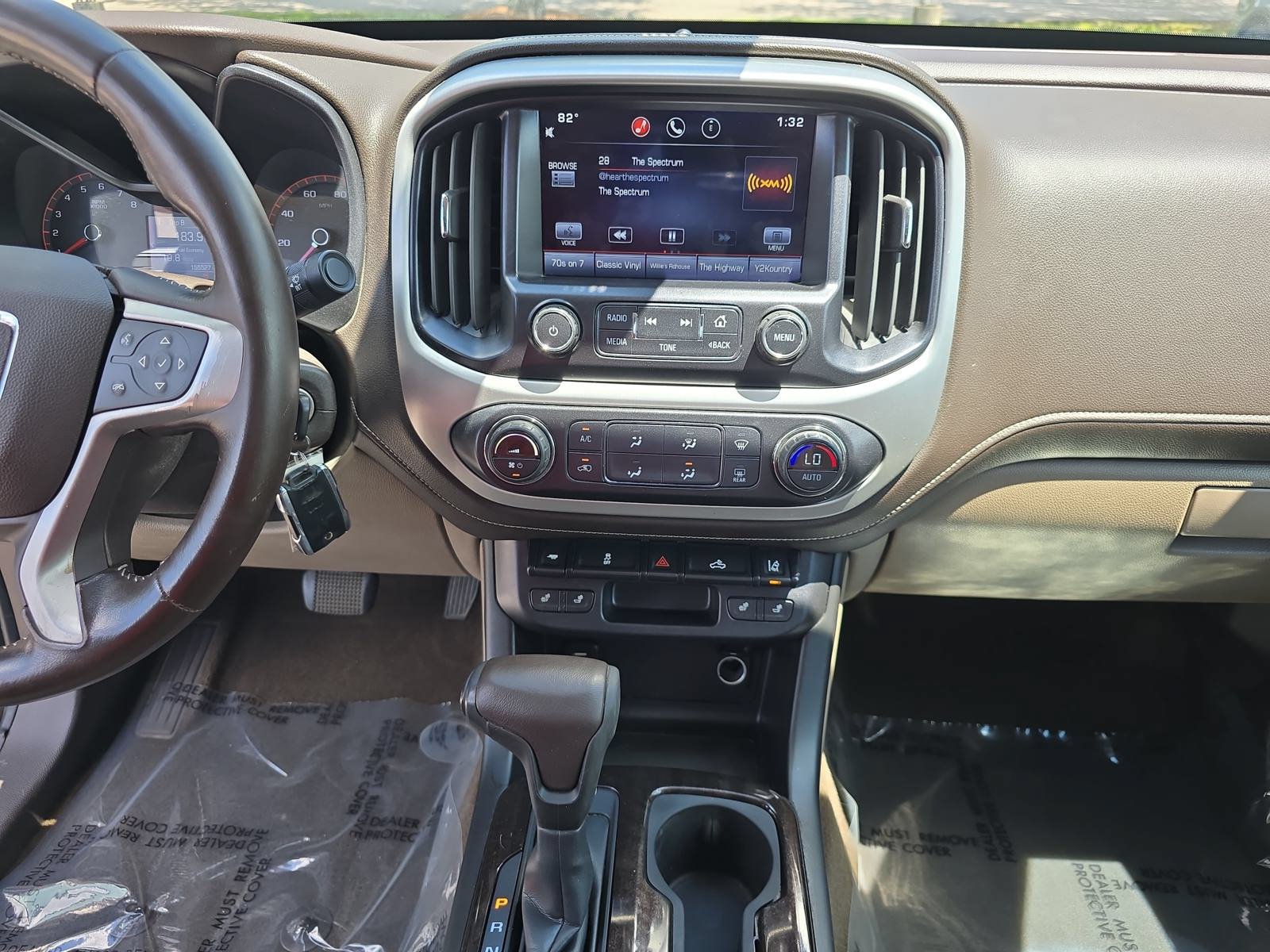 Used 2015 GMC Canyon SLT w/ Driver Alert Package AWD/4WD image 19