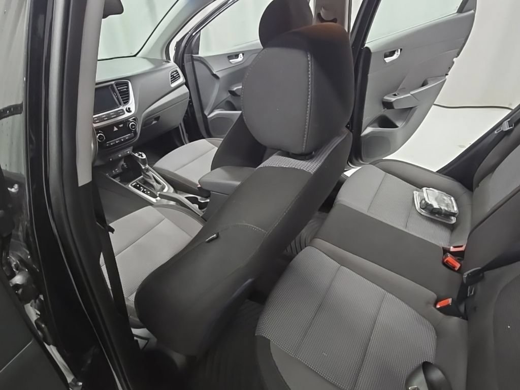 Used 2018 Hyundai Accent Limited FWD image 14