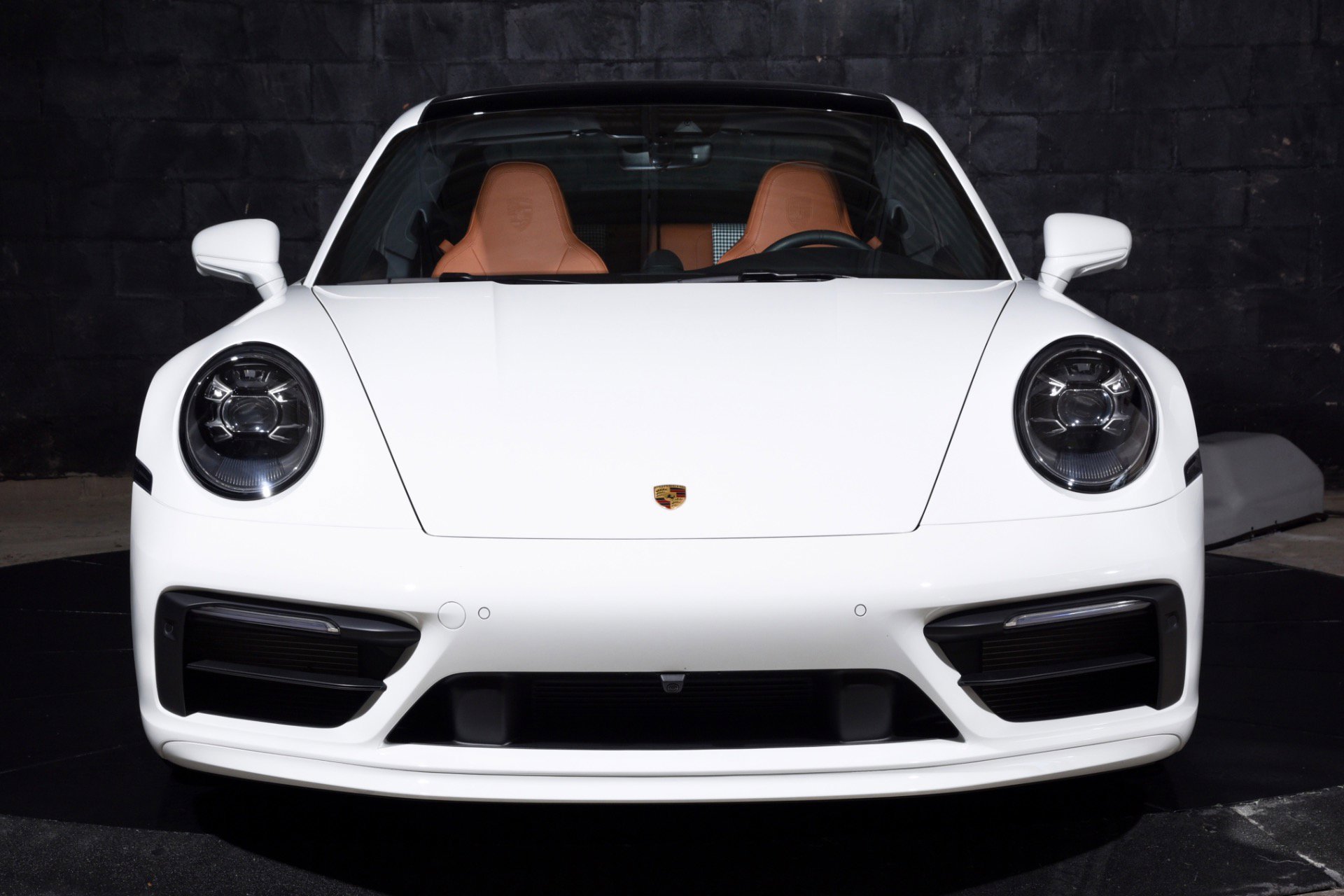 Used 2024 Porsche 911 Carrera S image 11