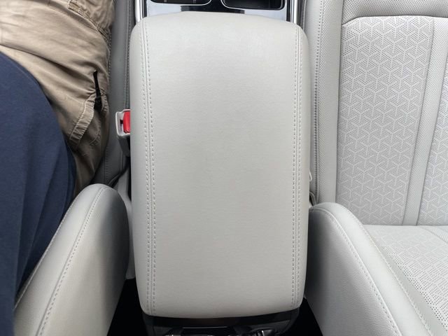 Certified 2023 Kia Sorento SX Prestige w/ Panoramic Sunroof Package AWD/4WD image 10