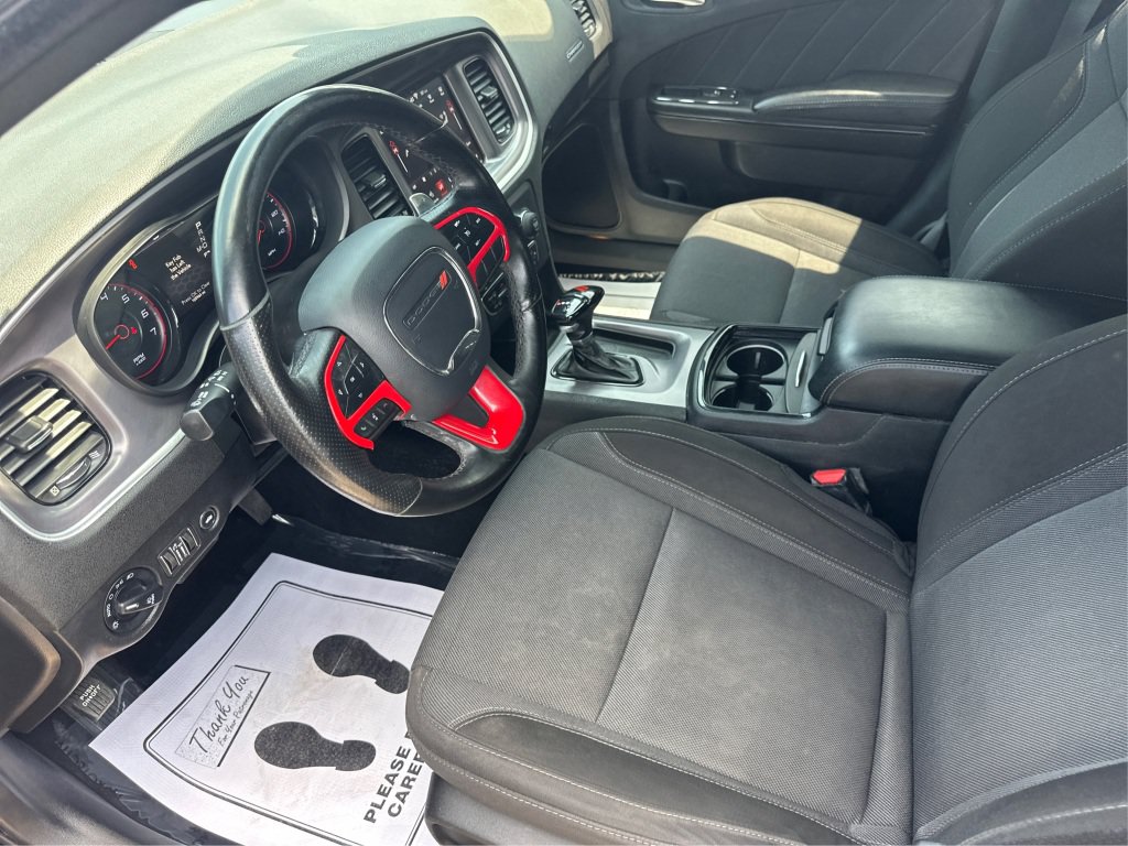 Used 2020 Dodge Charger SXT w/ Driver Convenience Group AWD/4WD image 11