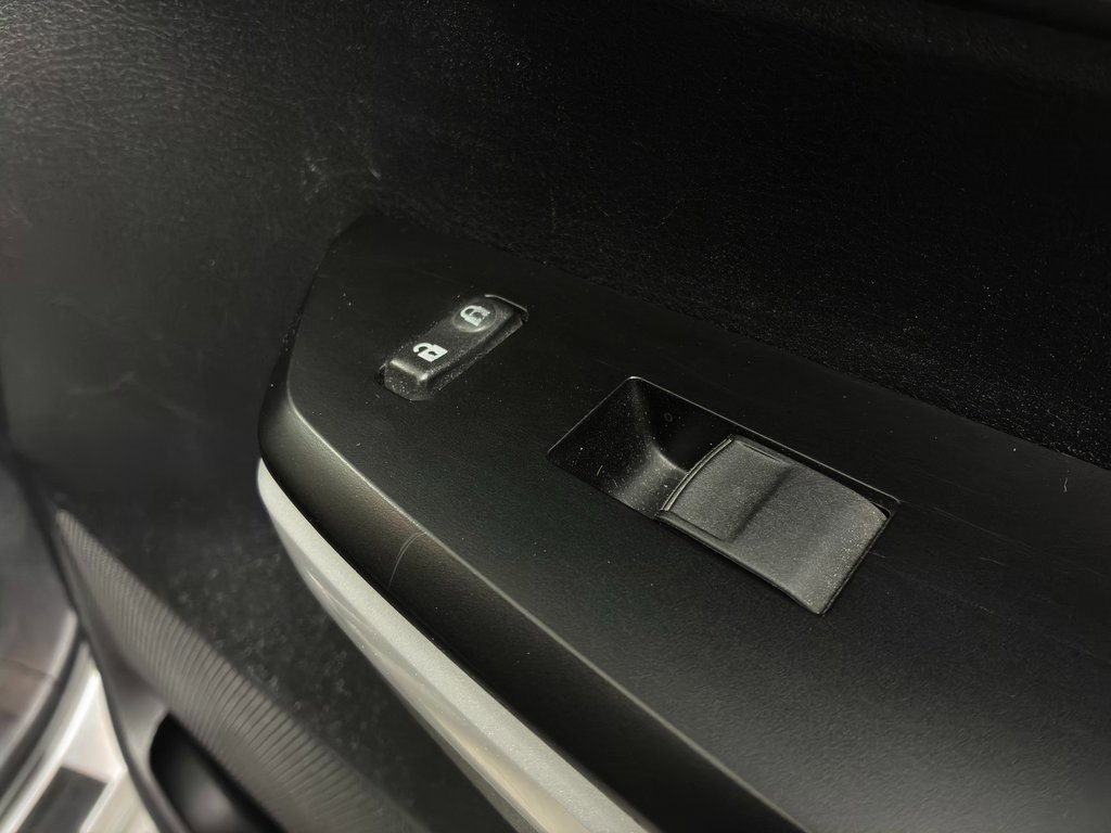 Used 2018 Toyota Tundra SR5 image 54