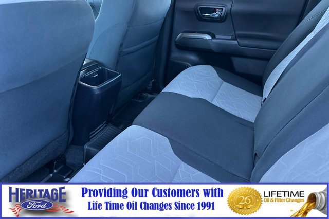 Used 2023 Toyota Tacoma 4x4 Double Cab image 12