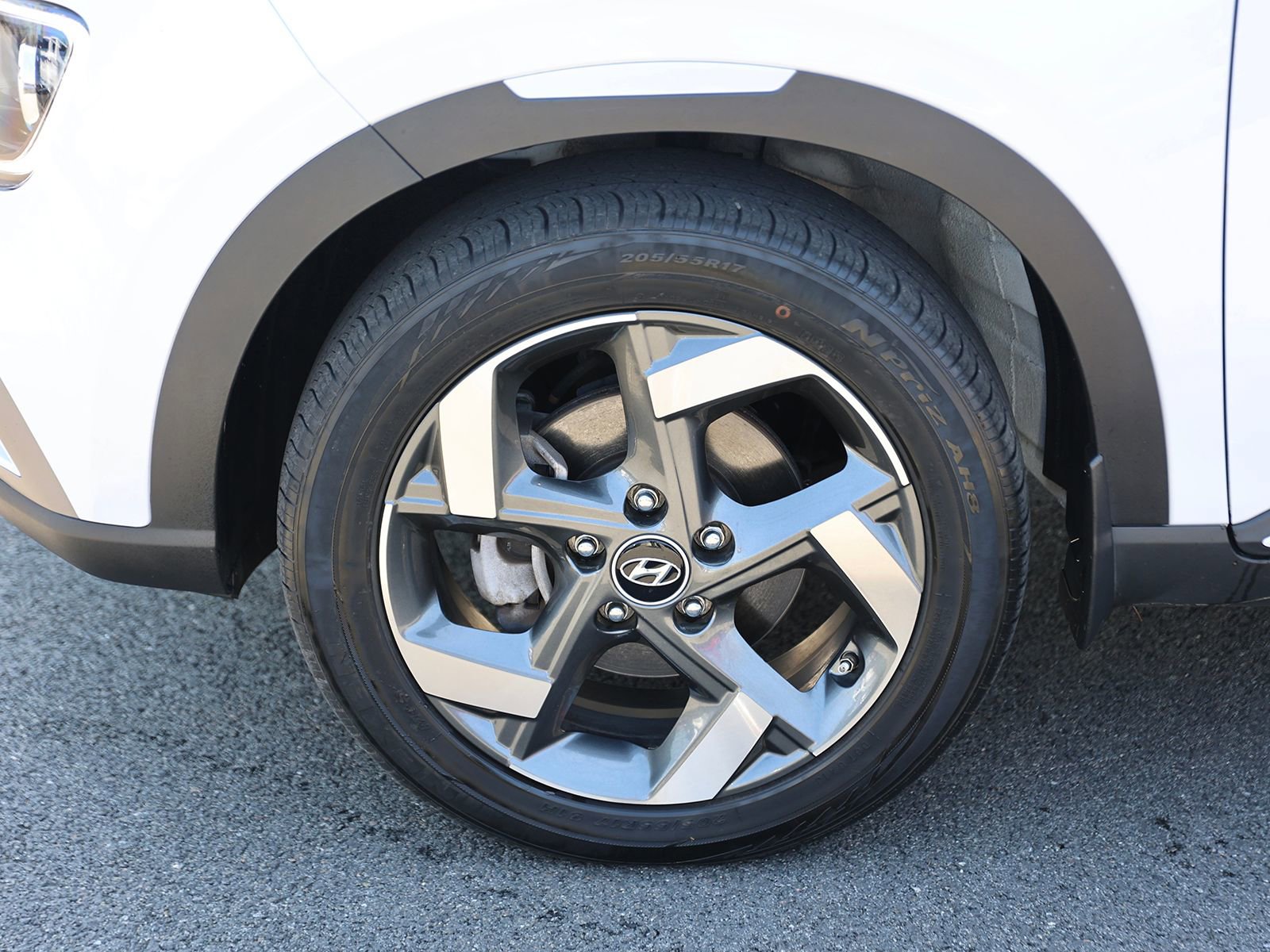 Certified 2023 Hyundai Venue Limited image 9