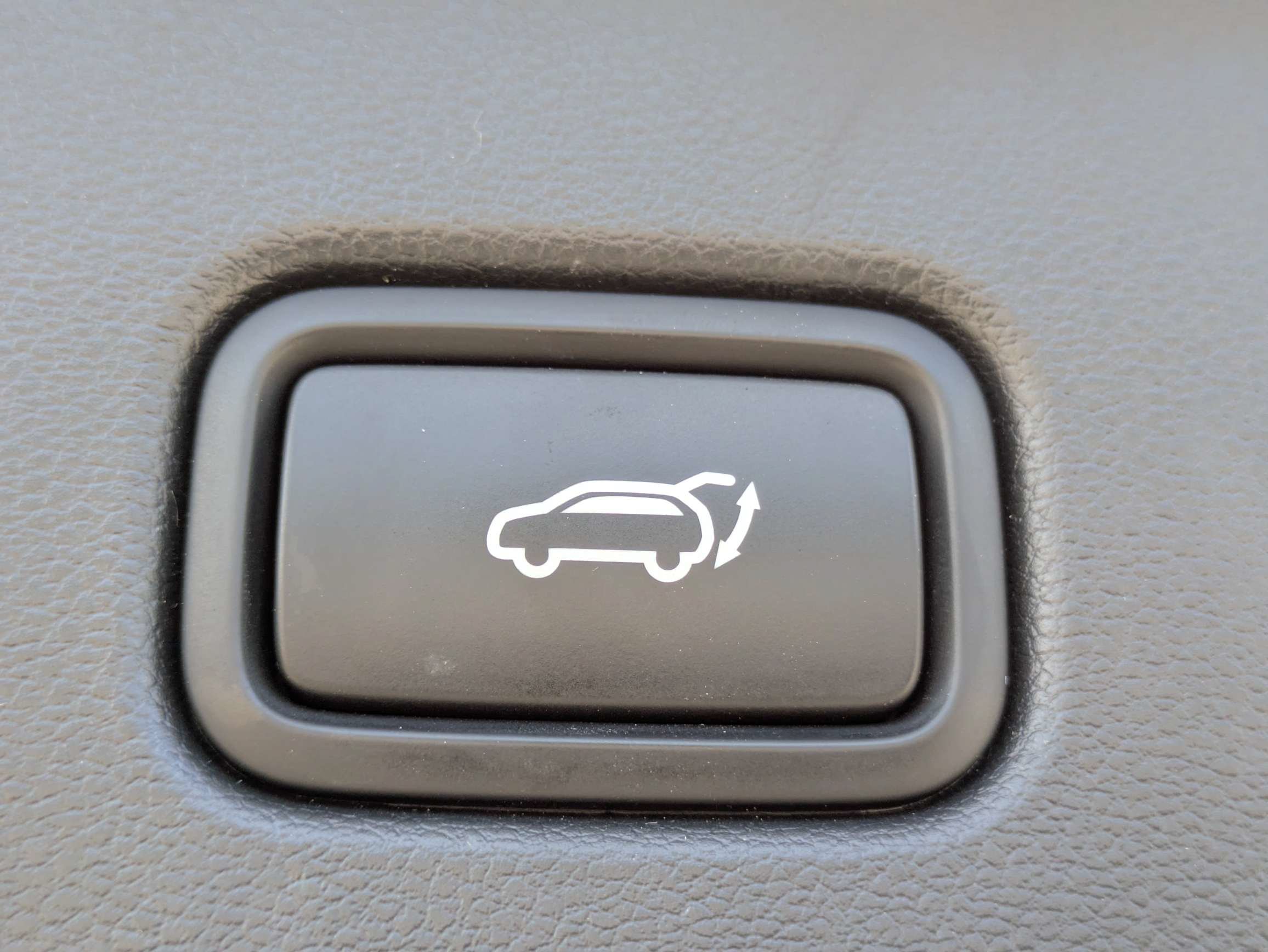 Used 2022 Hyundai Tucson Limited FWD image 8