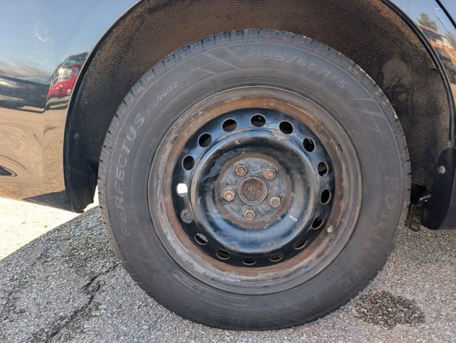 Used 2010 Toyota Corolla image 25