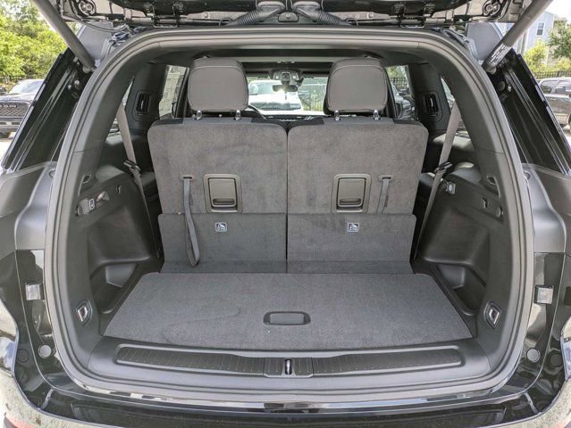 New 2026 Jeep Grand Cherokee L 2WD image 12