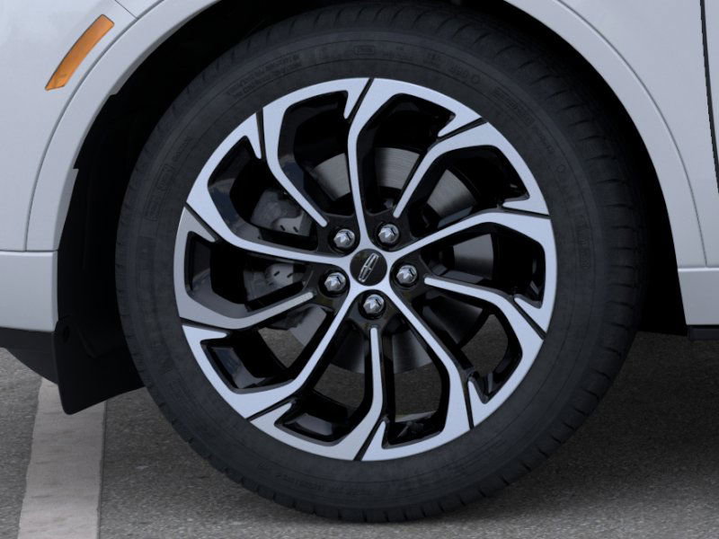 New 2026 Lincoln Nautilus Reserve image 19