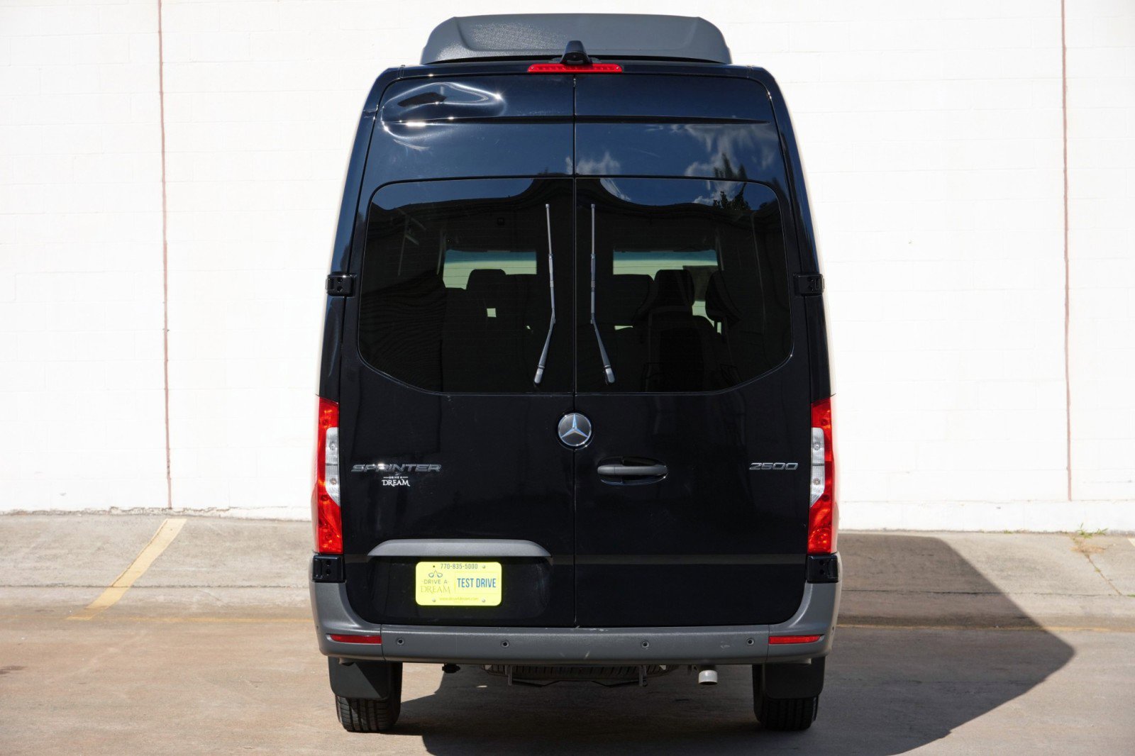 Used 2024 Mercedes-Benz Sprinter 2500 image 45