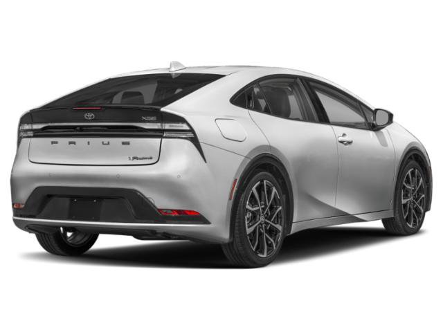 New 2027 Toyota Prius Plug-In Hybrid FWD image 2