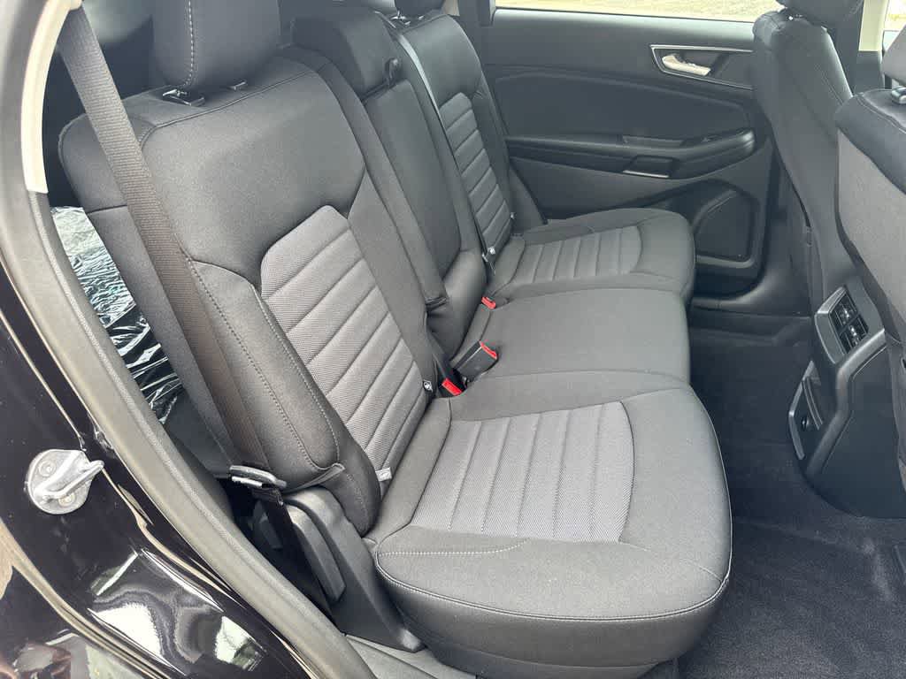 New 2024 Ford Edge SE AWD/4WD image 14