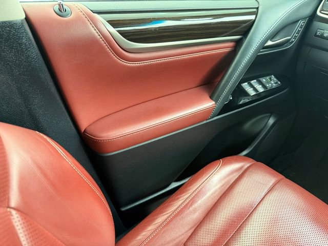 Used 2019 Lexus LX 570 4WD image 15