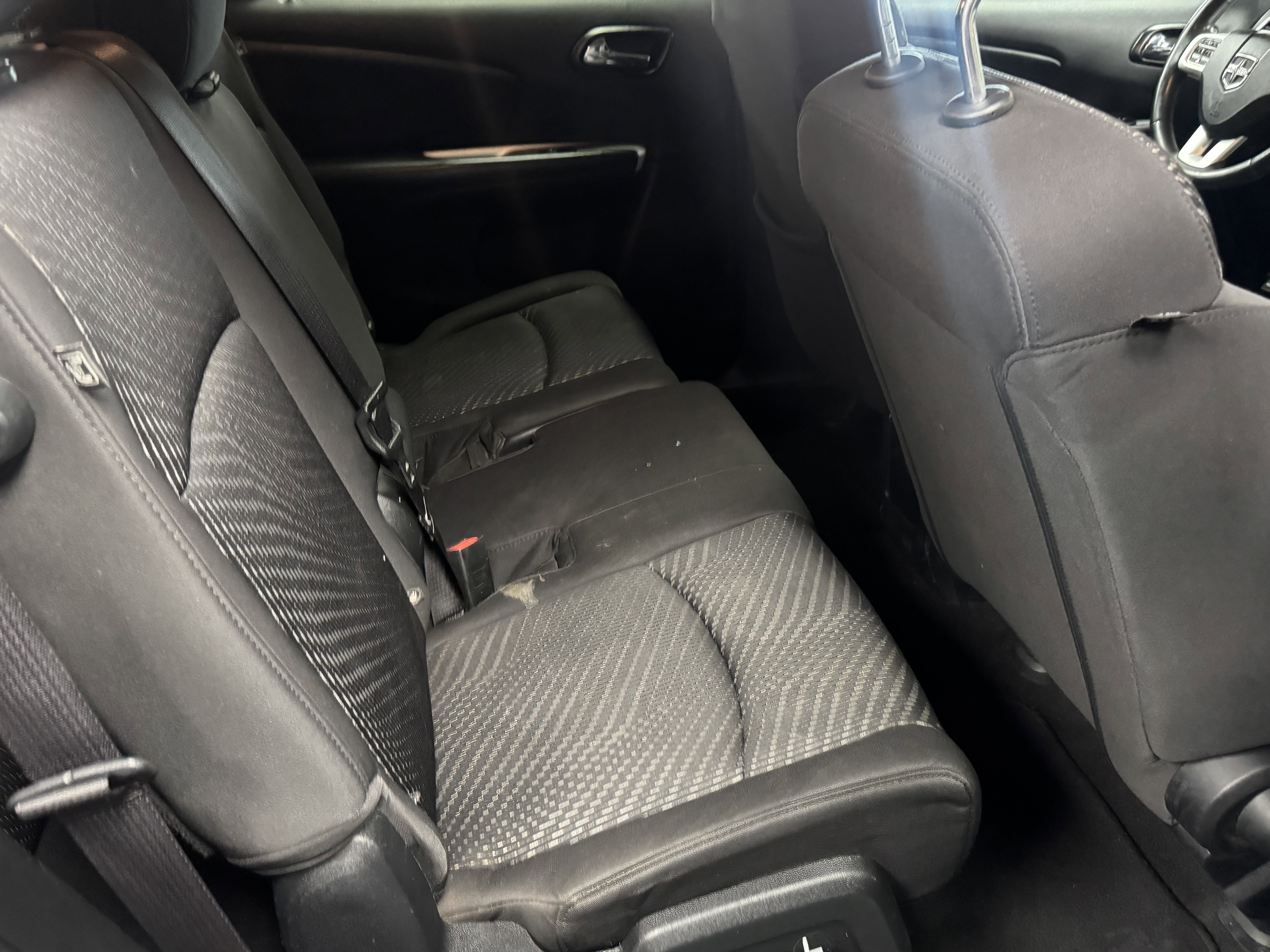 Used 2013 Dodge Journey SXT w/ Flexible Seating Group image 13