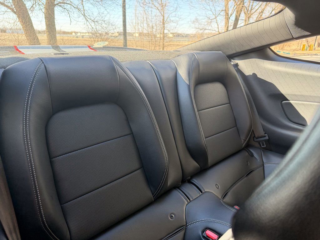 Used 2022 Ford Mustang GT Premium image 20