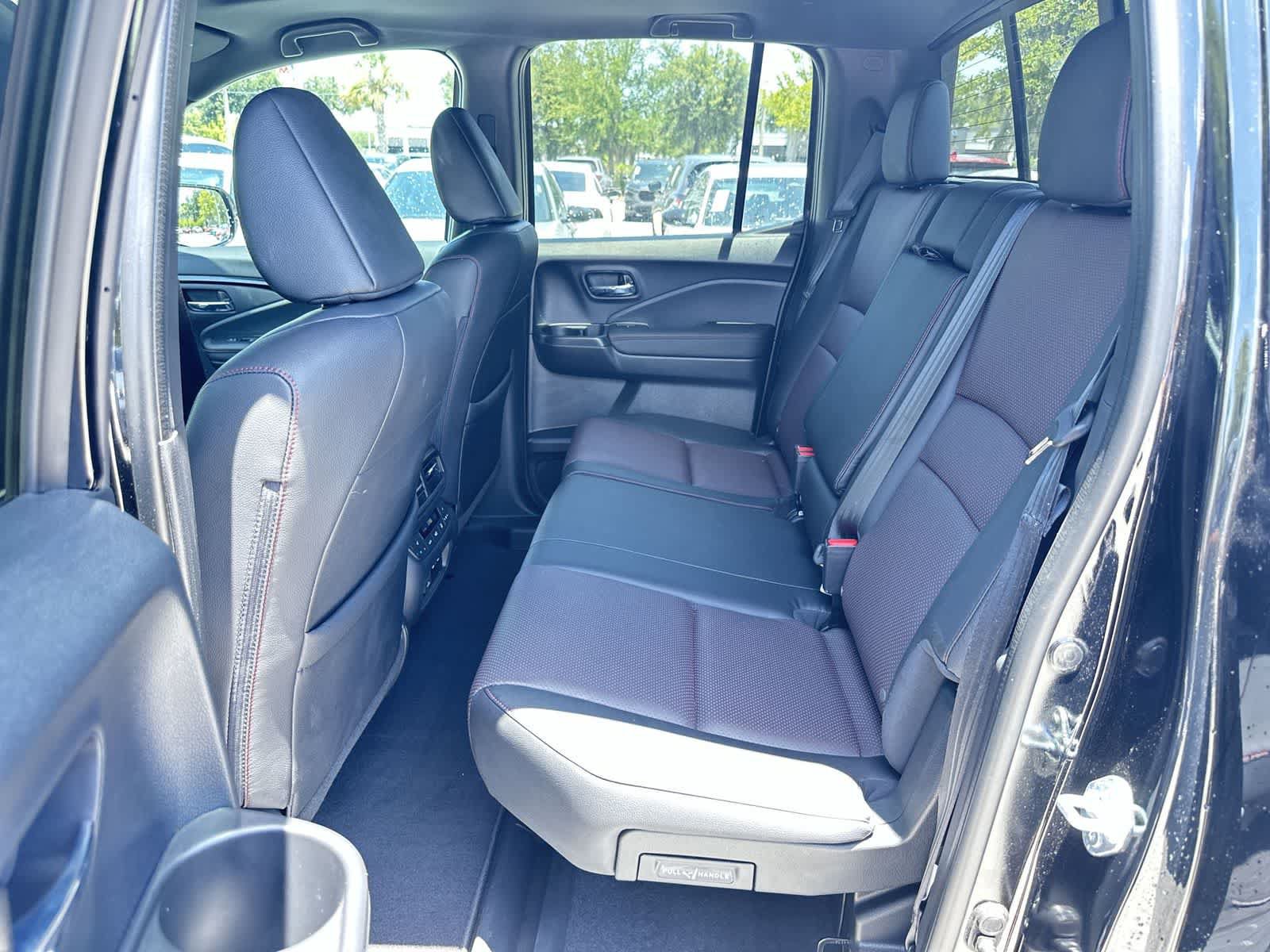 Used 2026 Honda Ridgeline Black Edition image 15